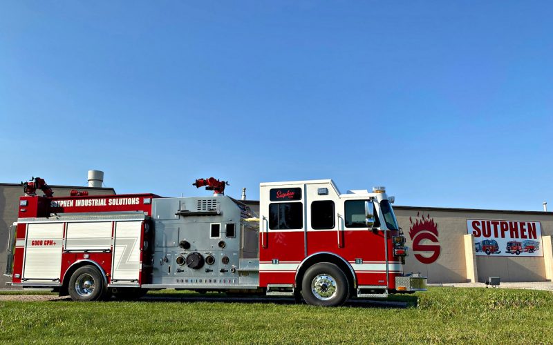sutphen fire trucks sutphen industrial pumper 1 800x500 1